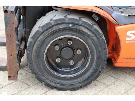 Elektro 4 Rad 2017  Toyota 8FBM20T (15)