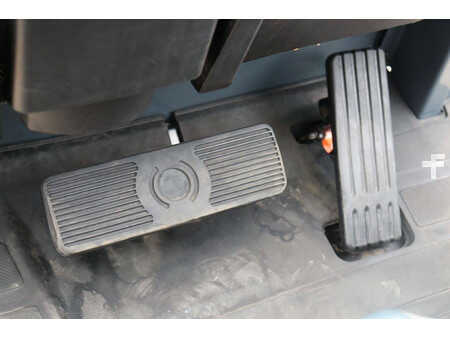 Elektro 4 Rad 2017  Toyota 8FBM20T (24)