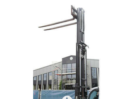 Elektro 4 Rad 2017  Toyota 8FBM20T (37)