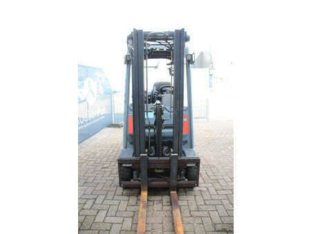 Wózki gazowe 2014  Linde H14T-C1 (7)