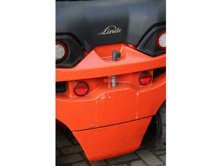 Carrelli elettrici 4 ruote 2015  Linde E25-01 (20)