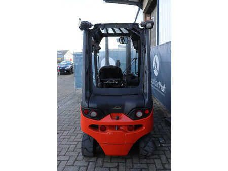 Carrelli elettrici 4 ruote 2015  Linde E25-01 (4)