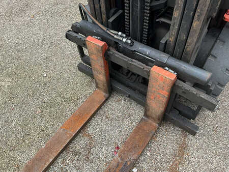 Gasoltruck 2001  Toyota 42-7FGF25 (10)