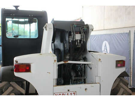 Sollevatori telescopici rigidi 2002  Bobcat T3093S (16)