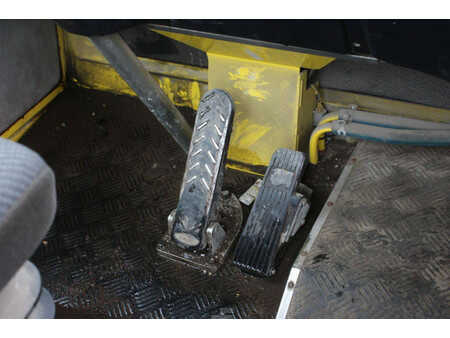 Terminaltraktor 2014  Terberg YT182 (25)