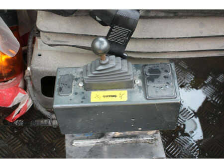 Terminaltraktor 2014  Terberg YT182 (26)