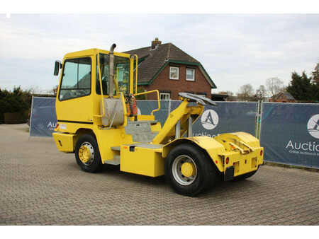 Terminaltraktor 2014  Terberg YT182 (31)