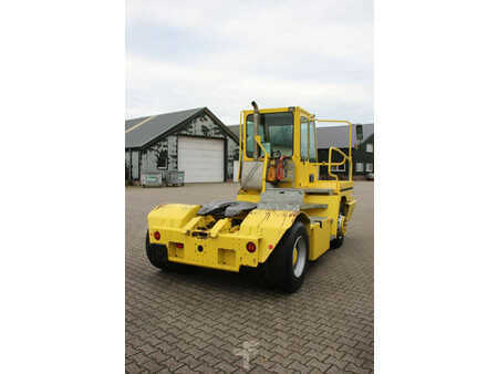 Terminaltraktor 2014  Terberg YT182 (5)