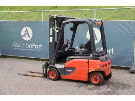 Eléctrica de 4 ruedas - Fenwick E 16 Evo (3)