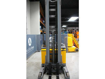 Reachtrucks - Jungheinrich ETV 214 (7)