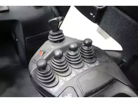 Diesel truck 2019  Linde H35D-02 (23)