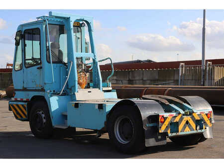 Terminaltraktor 2014  Terberg YT222 (7)