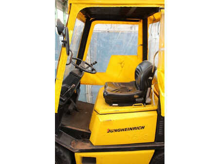 Wózki gazowe 1993  Jungheinrich TFG 30 (16)