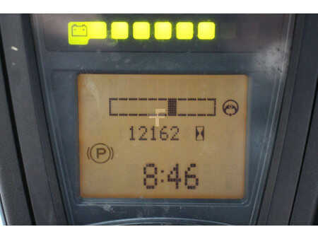 Sähkö - 4 pyör 2015  Linde E25-01 (26)