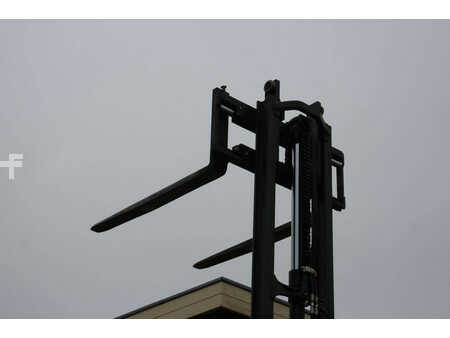 Sähkö - 4 pyör 2015  Linde E25-01 (31)