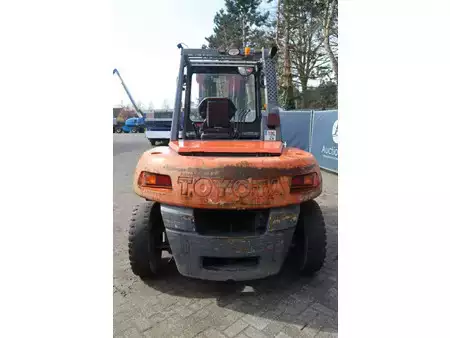 Diesel heftrucks 2005  Toyota D70 (5)