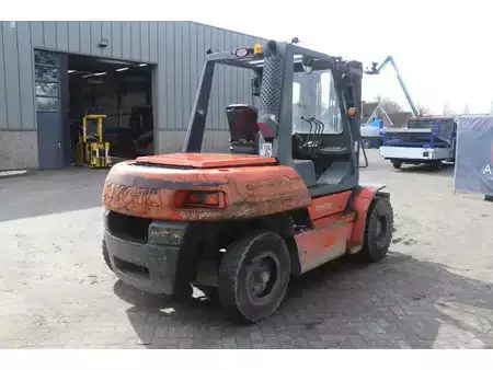 Diesel heftrucks 2005  Toyota D70 (6)