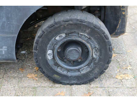 LPG VZV 2009  Hyster H2.0FT (16)