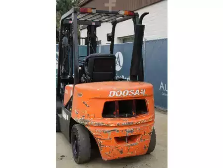 Dieseltruck - Doosan 30 (18)