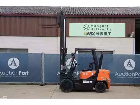 Dieseltruck - Doosan 30 (35)