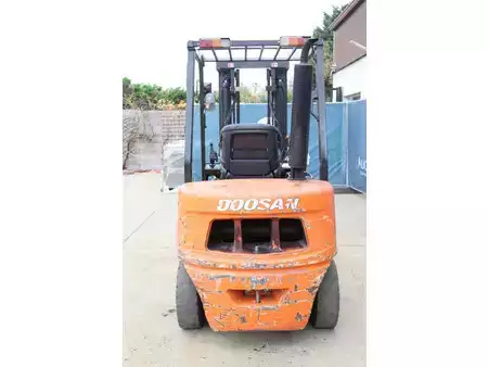 Dieseltruck - Doosan 30 (5)