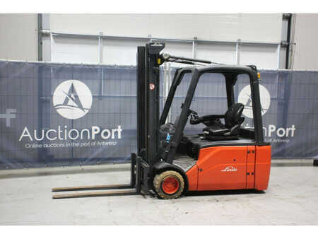 Elektrisk- 4 hjul 2012  Linde E20L-01 (1)