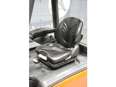 Elektrisk- 4 hjul 2012  Linde E20L-01 (22)