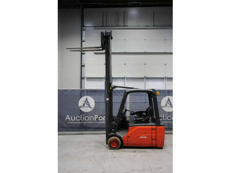 Elektrisk- 4 hjul 2012  Linde E20L-01 (28)