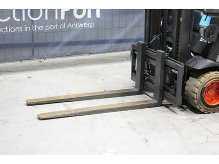 Elektrisk- 4 hjul 2012  Linde E20L-01 (9)