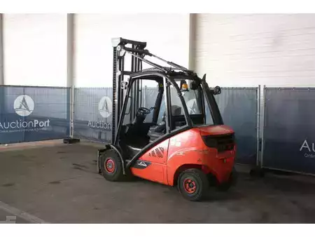 Wózki widłowe diesel 2015  Linde H30D-02 (3)