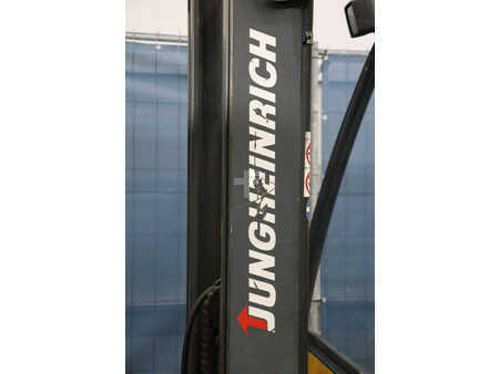 Chariots électriques à 4 roues 1999  Jungheinrich EFG-DF 16L (14)