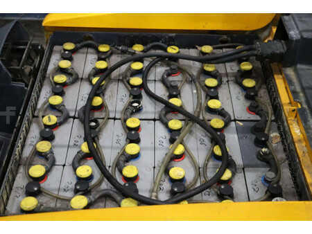 Chariots électriques à 4 roues 1999  Jungheinrich EFG-DF 16L (30)