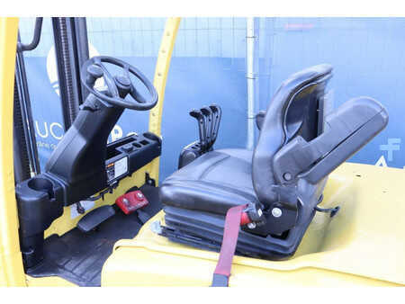 Elektro čtyřkolový VZV 2015  Hyster J3.0XN (21)