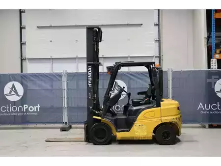 Dieselstapler 2017  Hyundai 25D-9 (2)