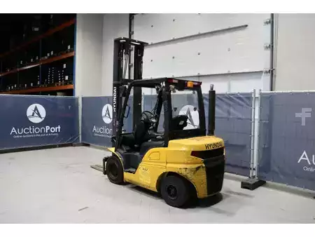 Dieselstapler 2017  Hyundai 25D-9 (4)