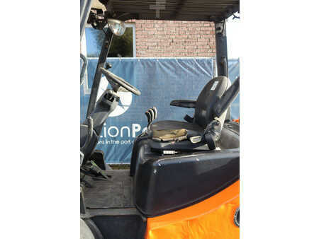 Carrelli elevatori diesel 2012  Doosan D45SC-5 (21)