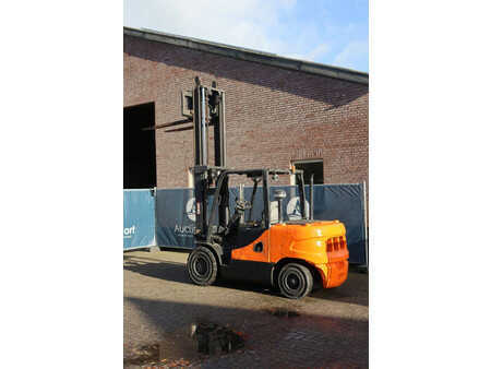 Carrelli elevatori diesel 2012  Doosan D45SC-5 (33)