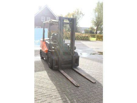 Carrelli elevatori diesel 2012  Doosan D45SC-5 (7)