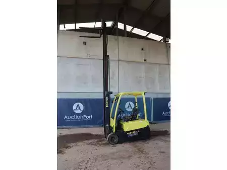 Elektro 4 Rad 2017  Hyster J2.0XNT LWB (23)
