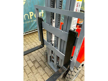 Elektro čtyřkolový VZV - Freelift CMF05 (18)