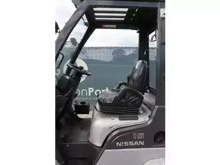 Empilhador diesel 2005  Nissan FL01A15 (16)