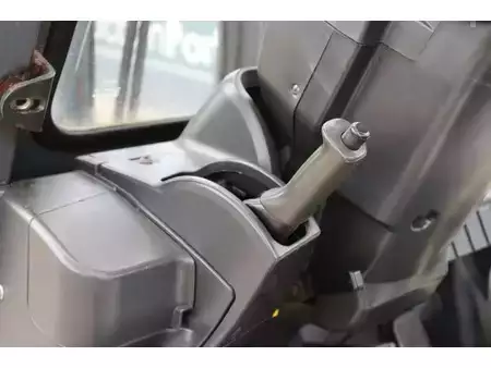 Empilhador diesel 2005  Nissan FL01A15 (20)