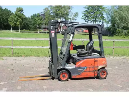 Elektryczne 4-kołowe - Fenwick E16 EVO (1)