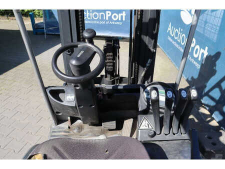 Electric - 4 wheels 2005  Still RX 50-15 (13)