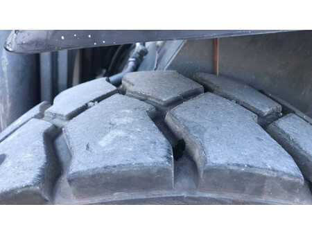 Carrelli elevatori diesel 1992  Linde H40D (11)