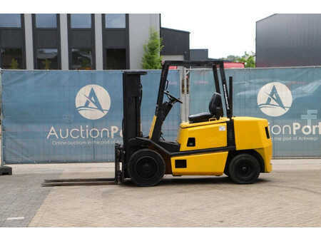 Carrelli elevatori diesel - Yale GDP 30 (1)