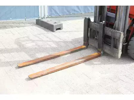4-wiel elektrische heftrucks 2002  BT CEE 1.5T (10)