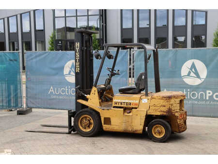 Carrelli elettrici 4 ruote 1986  Hyster H2.50XL (3)