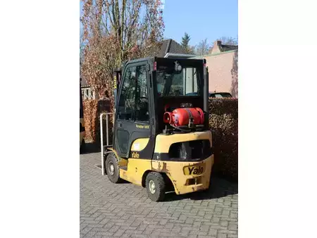 Gas gaffeltruck 2014  Yale GLP16VX (4)
