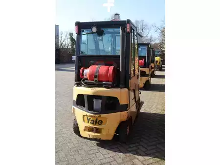 Gas gaffeltruck 2014  Yale GLP16VX (6)
